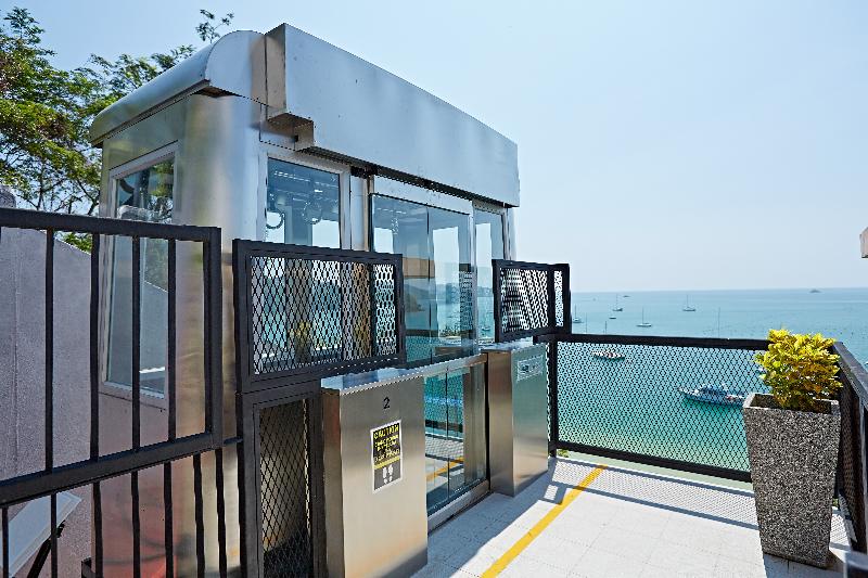 Bandara Pool Villas Phuket - Aktivite