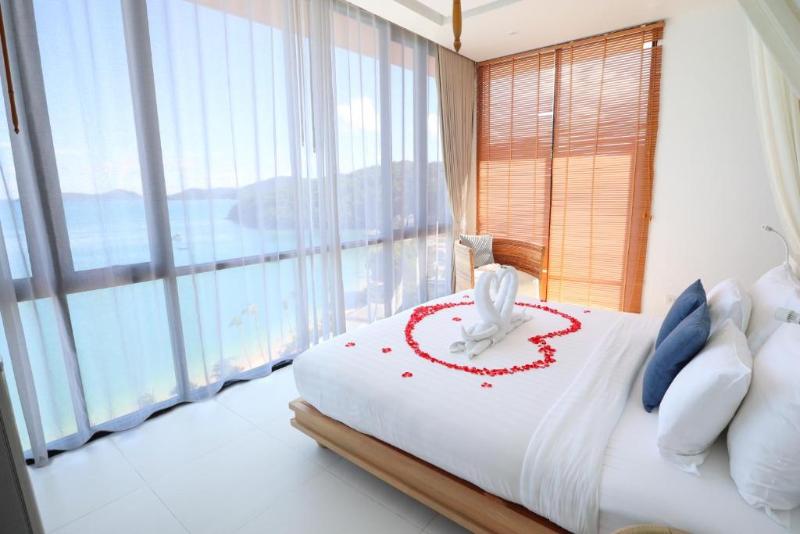 Bandara Pool Villas Phuket - Oda