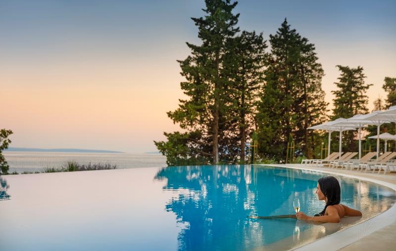 Hotel Icici - Havuz