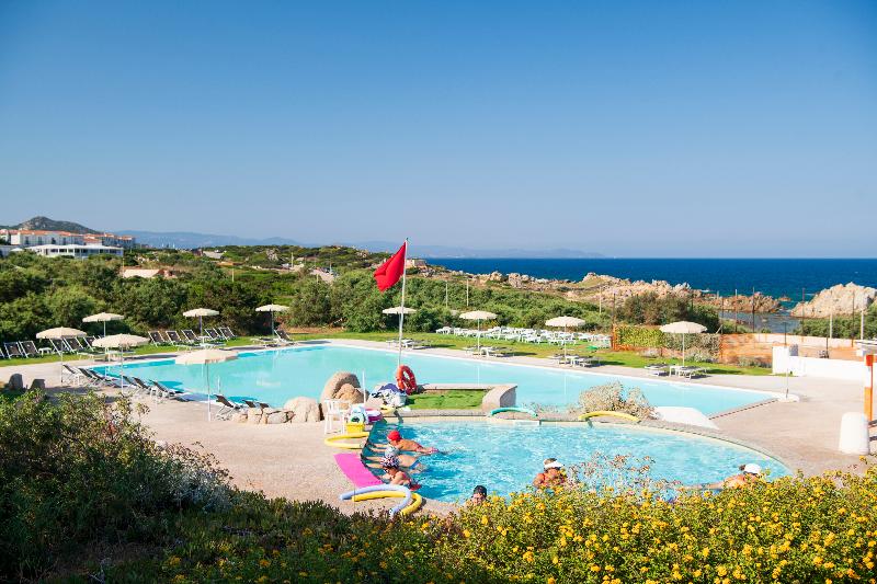 Residence Baia Santa Reparata - Havuz