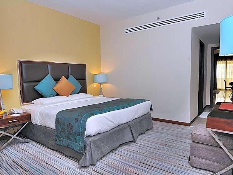 Phoenix Plaza Hotel Apartments - Genel