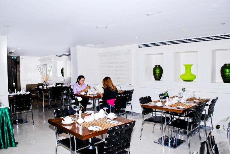 Phoenix Plaza Hotel Apartments - Restoran