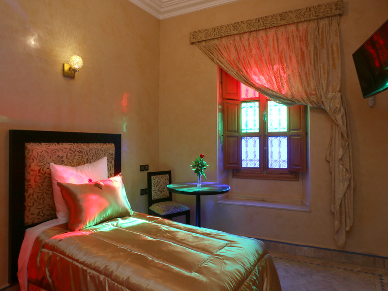 Riad Zaki - Oda