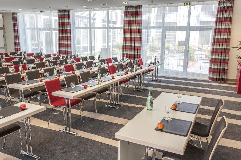 Holiday Inn Dusseldorf-Neuss - Toplantı