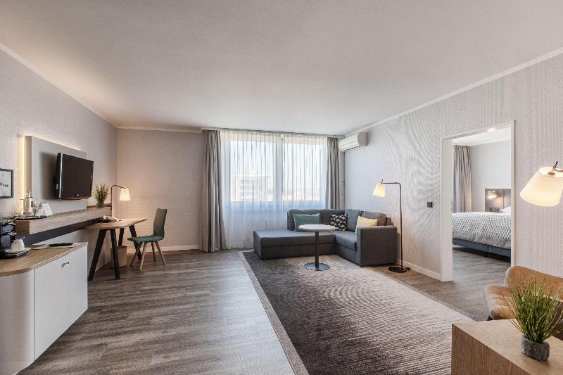 Holiday Inn Dusseldorf-Neuss - Oda