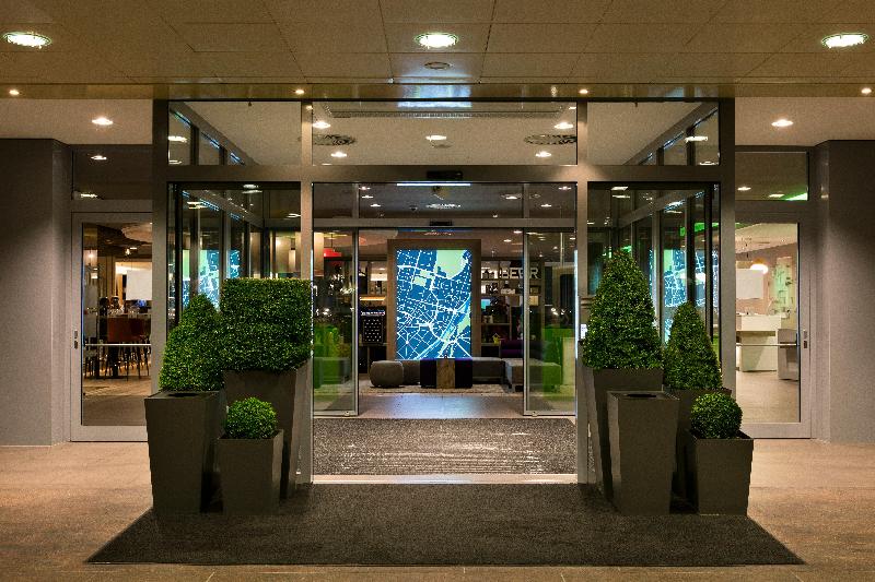 Holiday Inn Munich - City Centre - Lobi