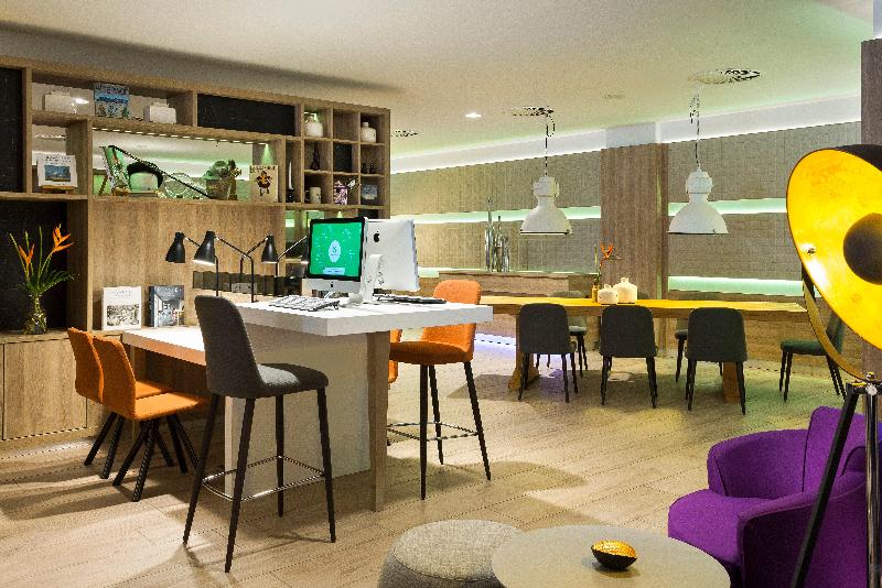 Holiday Inn Munich - City Centre - Lobi