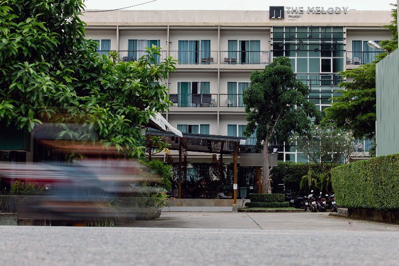 The Melody Phuket Hotel - Genel