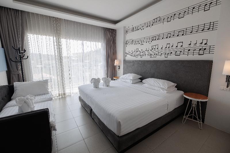 The Melody Phuket Hotel - Oda