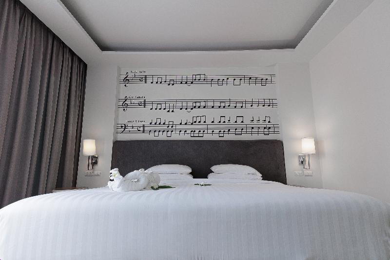 The Melody Phuket Hotel - Oda