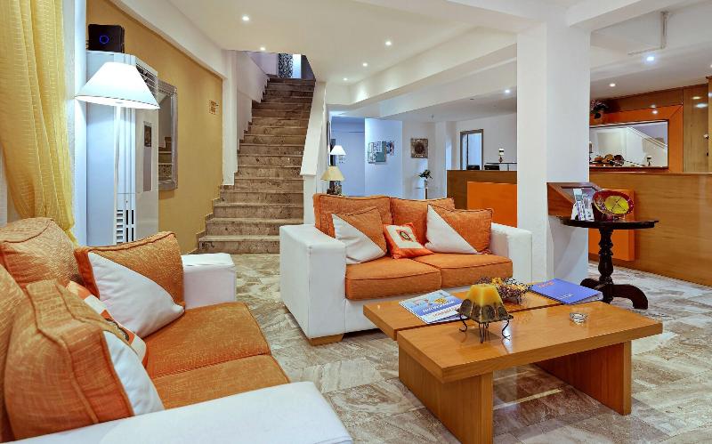 Punta Hotel - Lobi