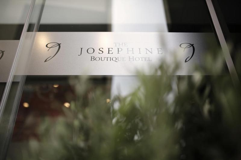 The Josephine Hotel - Genel