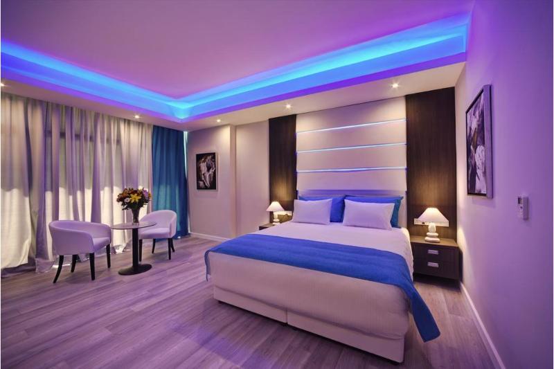 The Josephine Hotel - Oda