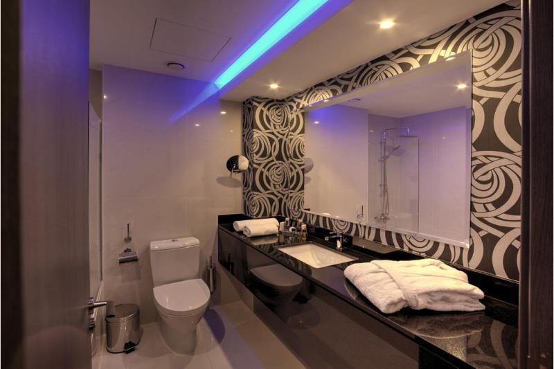 The Josephine Hotel - Oda