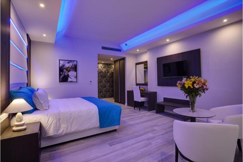 The Josephine Hotel - Oda