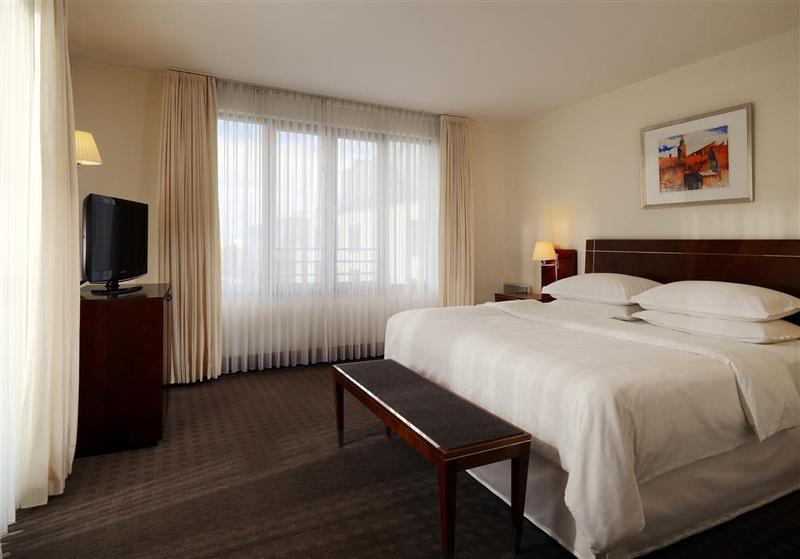 Sheraton Carlton Hotel Nürnberg - Genel