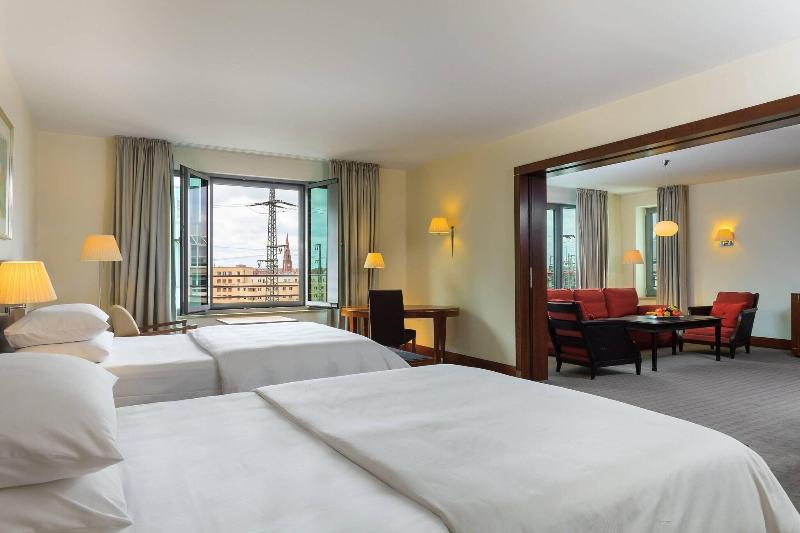 Sheraton Carlton Hotel Nürnberg - Oda