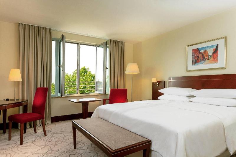 Sheraton Carlton Hotel Nürnberg - Oda