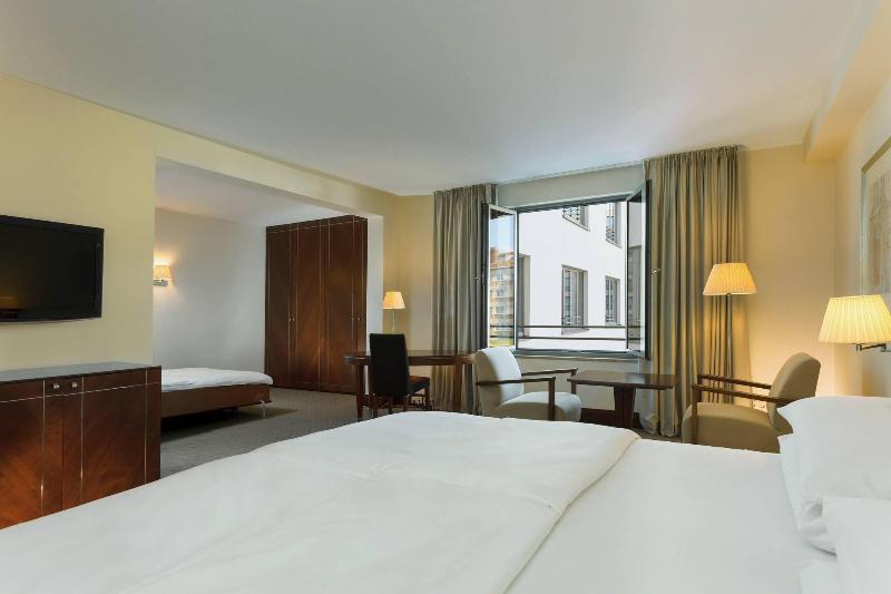 Sheraton Carlton Hotel Nürnberg - Oda