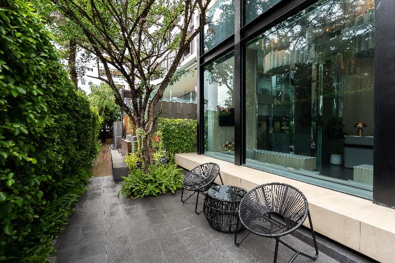 Aster Hotel and Residence by At Mind - Lobi