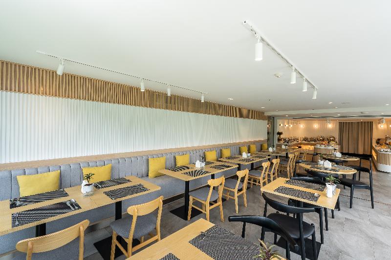 Aster Hotel and Residence by At Mind - Restoran