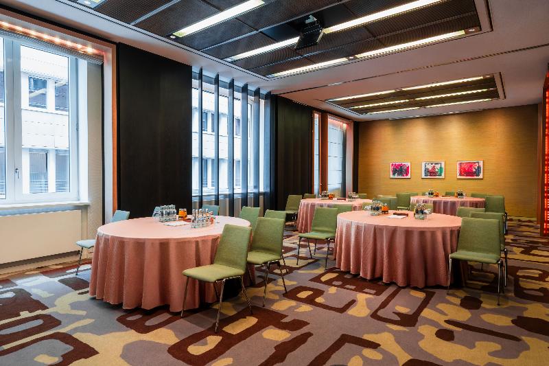 Grand Hyatt Berlin - Toplantı