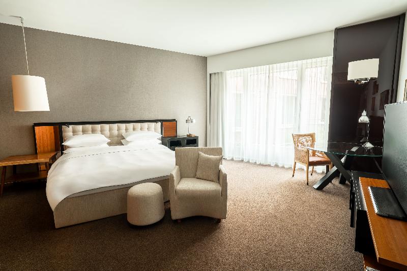 Grand Hyatt Berlin - Oda