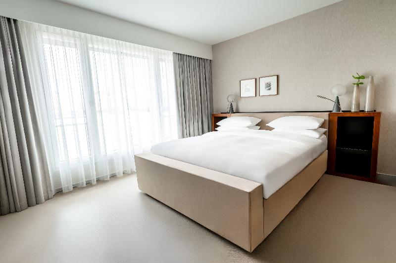 Grand Hyatt Berlin - Oda