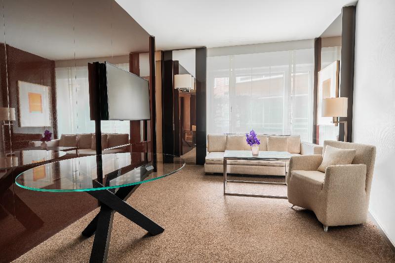 Grand Hyatt Berlin - Oda