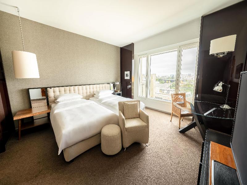 Grand Hyatt Berlin - Oda