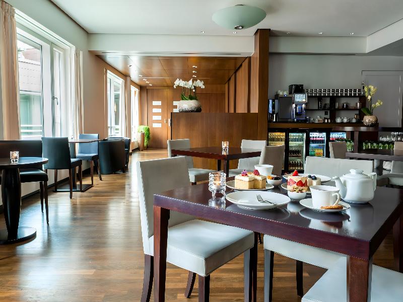 Grand Hyatt Berlin - Restoran