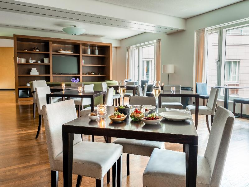 Grand Hyatt Berlin - Restoran