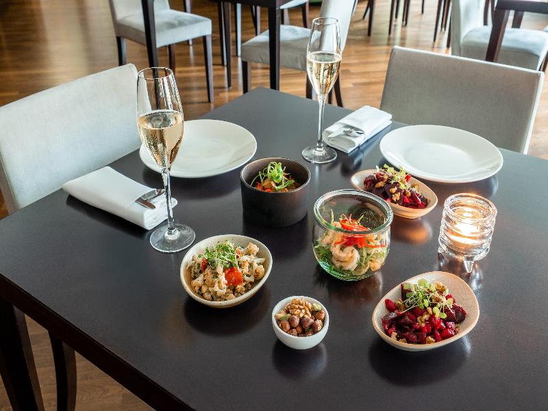 Grand Hyatt Berlin - Restoran