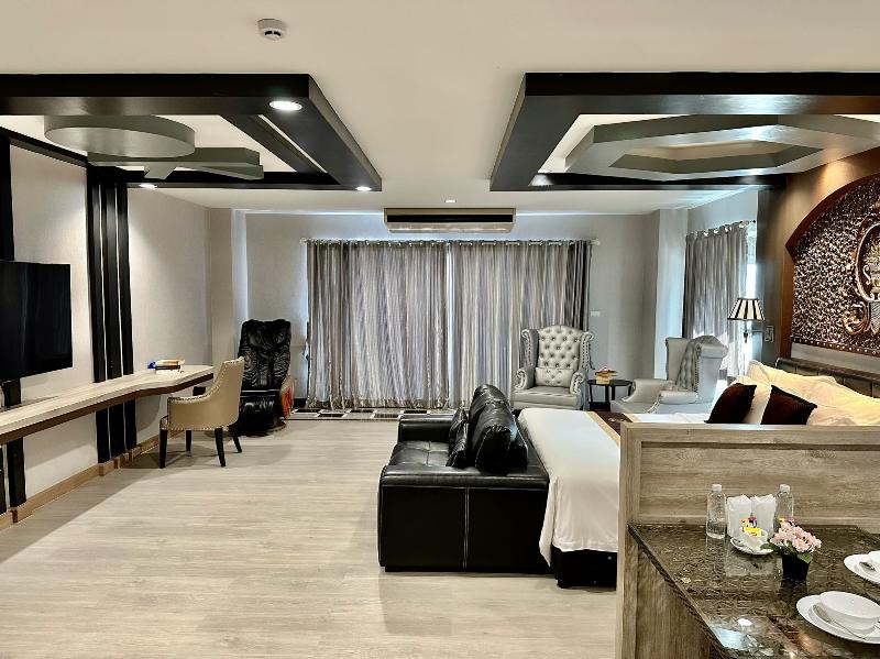 KTK Pattaya Hotel & Residence - Oda
