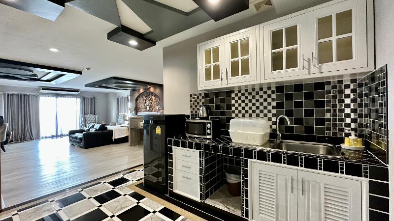 KTK Pattaya Hotel & Residence - Oda
