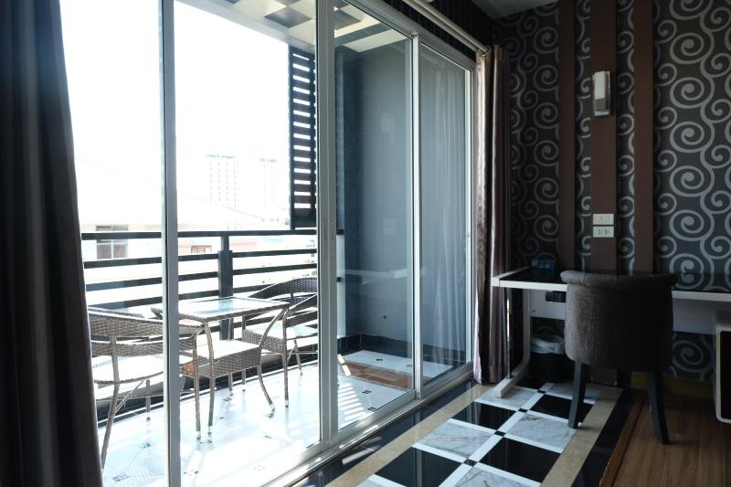 KTK Pattaya Hotel & Residence - Oda