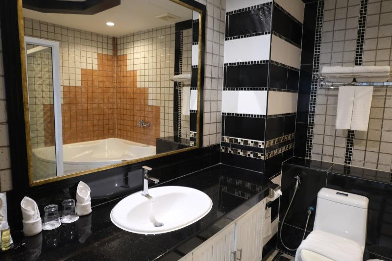 KTK Pattaya Hotel & Residence - Oda
