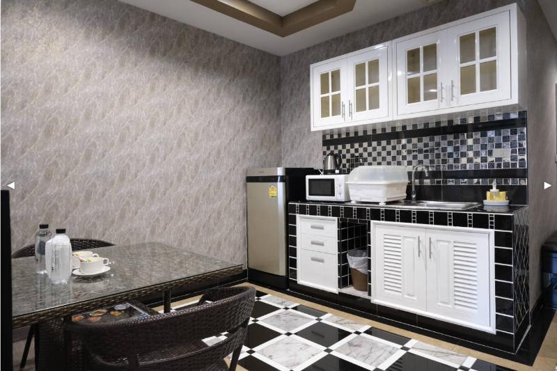 KTK Pattaya Hotel & Residence - Oda