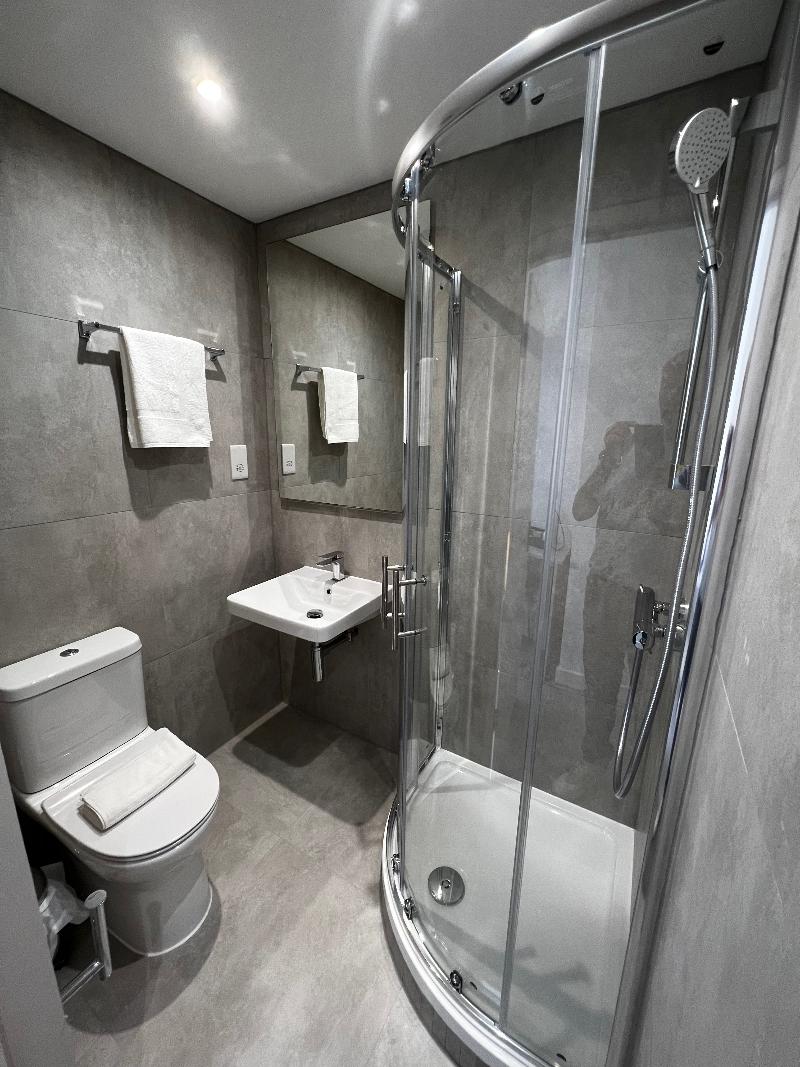Pearl and Pebbles Hotel - Genel