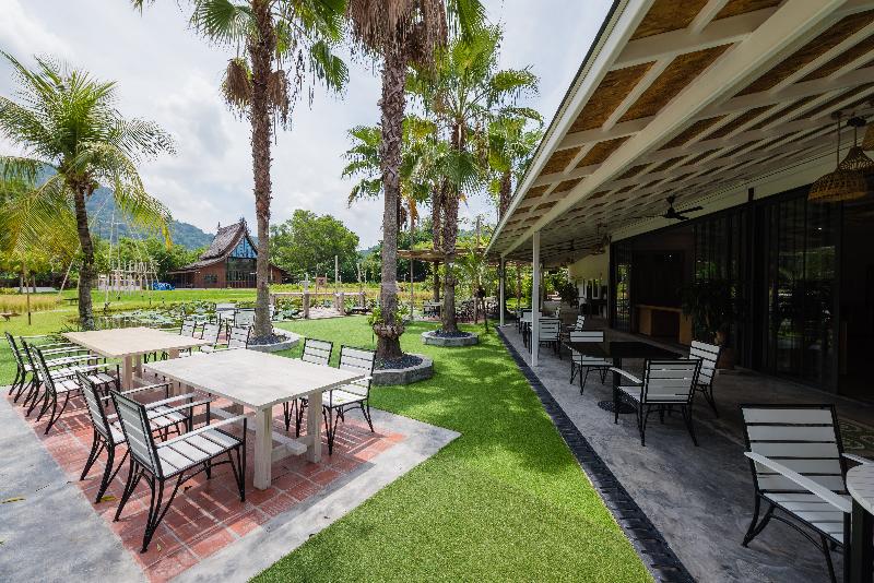 Naina Resort & Spa - Restoran