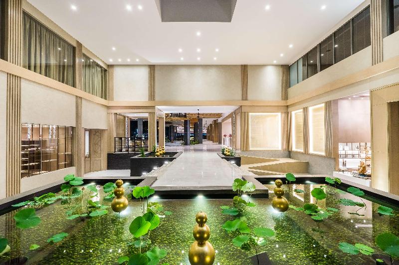 Avani+ Hua Hin Resort - Lobi