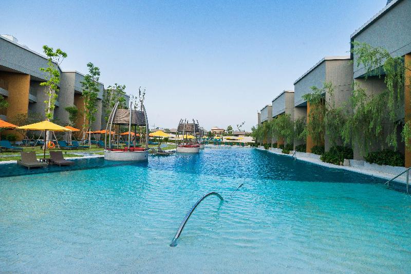 Avani+ Hua Hin Resort - Havuz