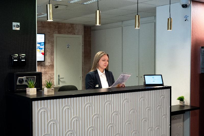 Nemea Appart Hotel Quai Victor Tours Centre - Lobi