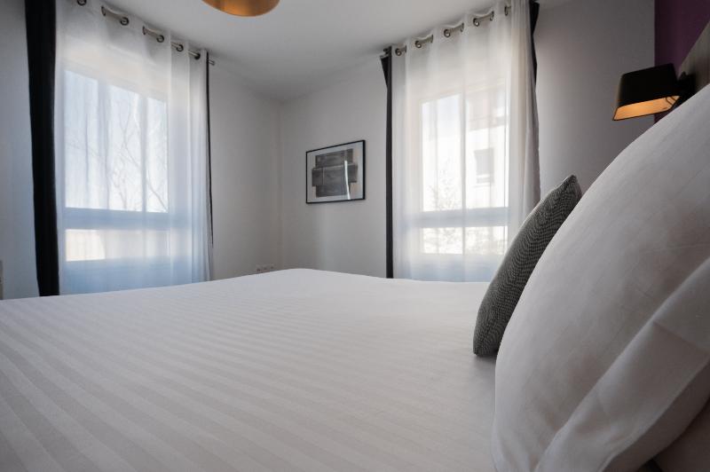 Nemea Appart Hotel Quai Victor Tours Centre - Oda