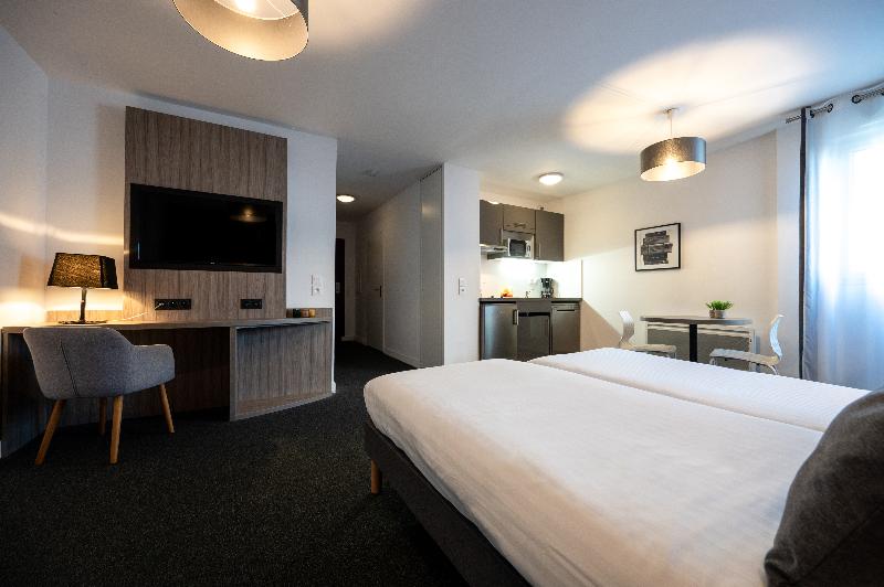 Nemea Appart Hotel Quai Victor Tours Centre - Oda