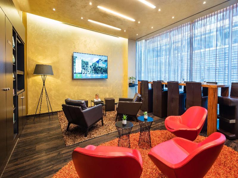 Lindner Hotel Berlin Ku'damm, part of JdV by Hyatt - Havuz