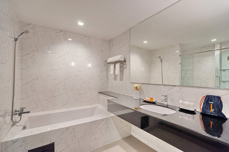 J Inspired Hotel Pattaya (SHA Extra Plus) - Oda