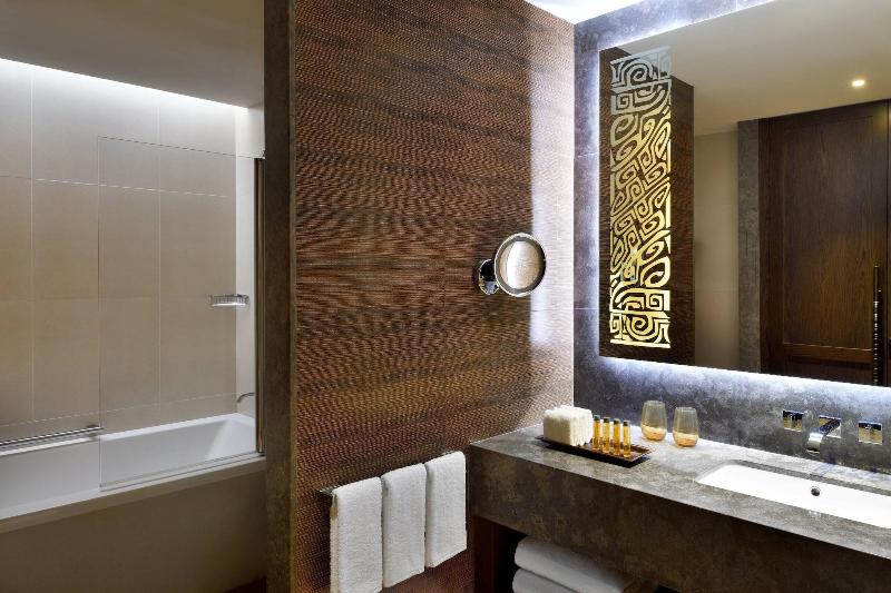 Lapita,Dubai Parks & Resorts,Autograph Collection - Oda