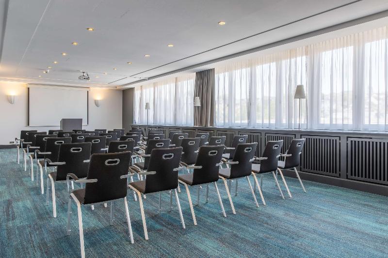Radisson Blu Hotel Schwarzer Bock - Toplantı