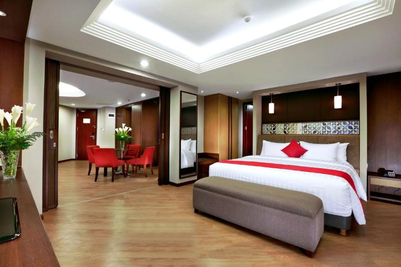 ASTON Sentul Lake Resort & Conference Center - Genel